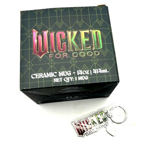WICKED FOR GOOD Ceramic Mug 14 oz Keychain Bundle Universal Studios Promotional - Picture 2 of 9